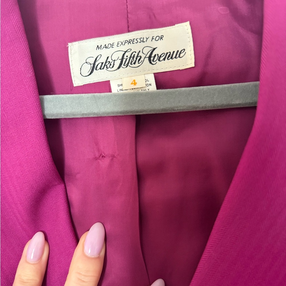 VTG Saks Fifth Avenue Cropped Wool Blazer โ Magenta โ Size 4 - Picture 5 of 8
